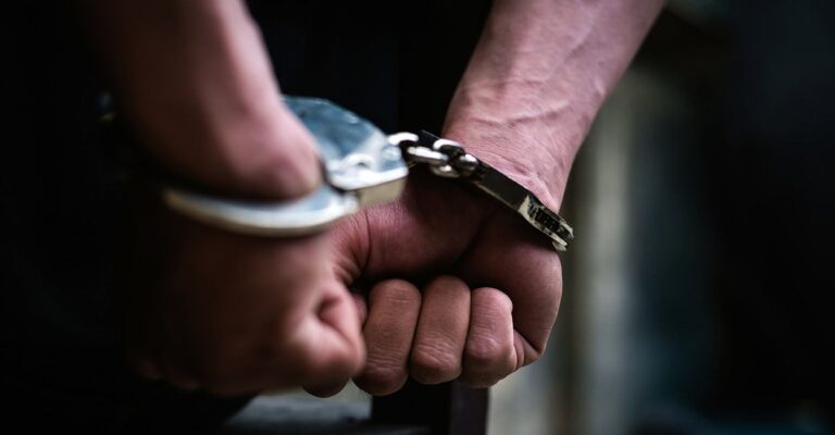 handcuffs-representational-image.jpg