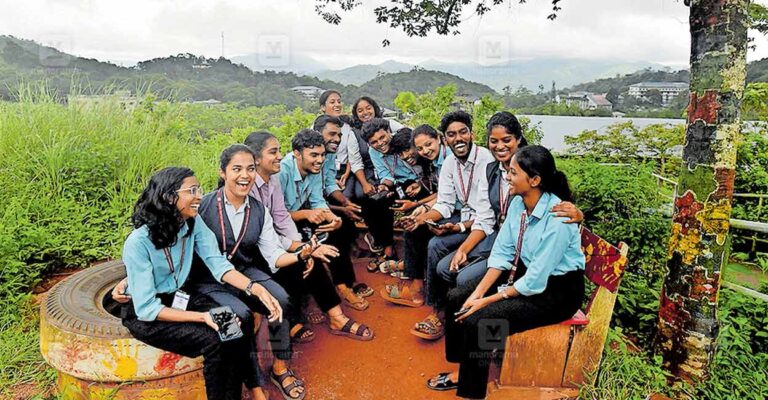 idukki-gvt-engineering-college-students.jpg