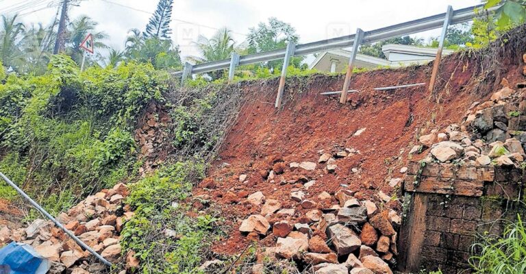 irikur-road-damage-1.jpg