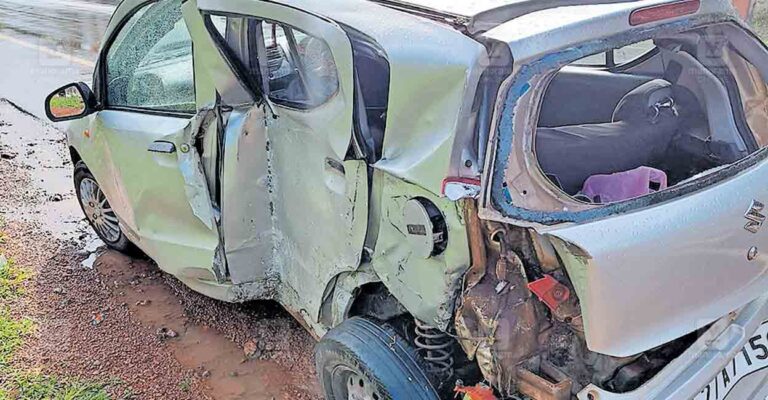 kasargod-car-accident-kumbala.jpg