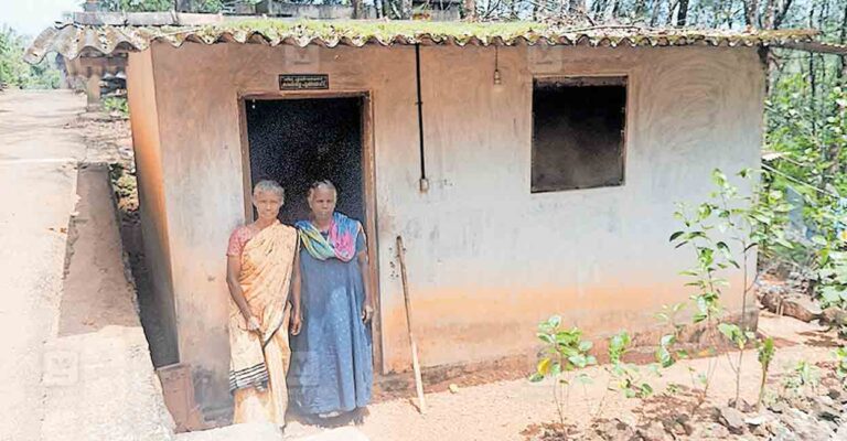 kollam-leela-elizabath-sisters.jpg