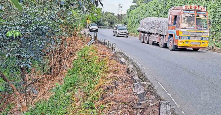 kollam-punalorr-plachery-tarring.jpg
