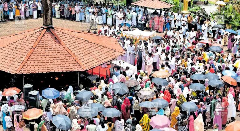 kuravilangadu-eighth-day-fasting.jpg