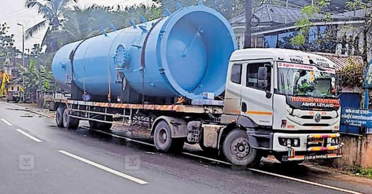 lorry-traffic-block.jpg