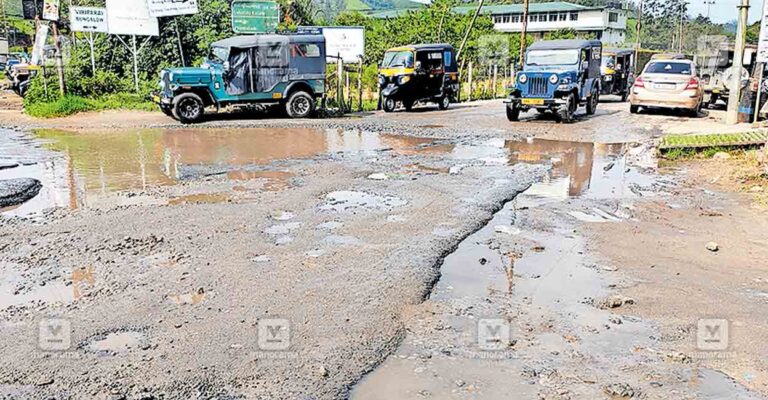 munnar-road-issue.jpg