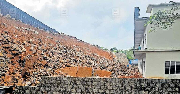 paipra-landslide.jpg