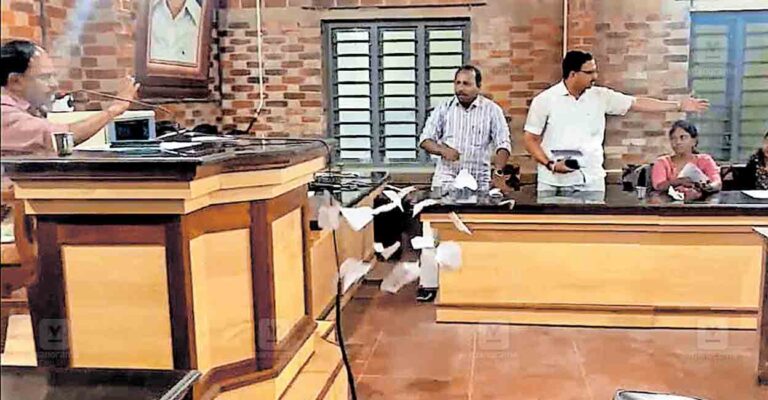 palakkad-counsillors-meeting.jpg