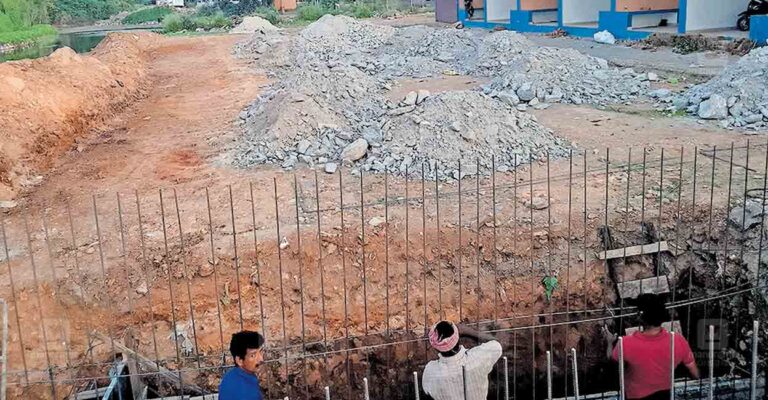 pathanamthitta-pandalm-bus-stand-construction.jpg