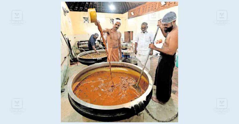 pathanamthitta-partha-sarathi-temple-food.jpg