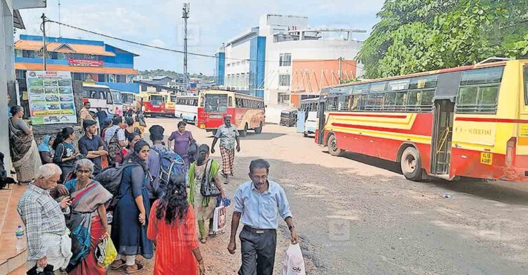 pathanapuram-ksrtc-depot.jpg