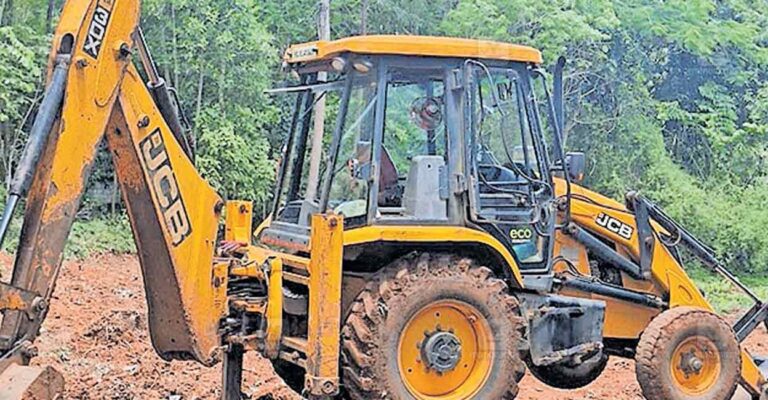 pattambi-jcb.jpg