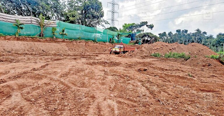piravom-manied-land-issue.jpg
