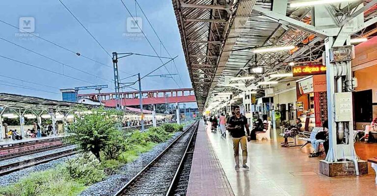 thalassery-rlwy-stn.jpg