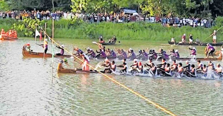thrissur-idiyanchira-boat-race.jpg