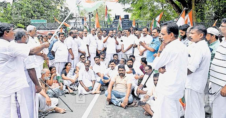 thrissur-kodungallur-voter-list-protest.jpg