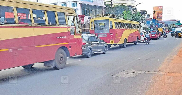 venjarammodu-traffic-block.jpg