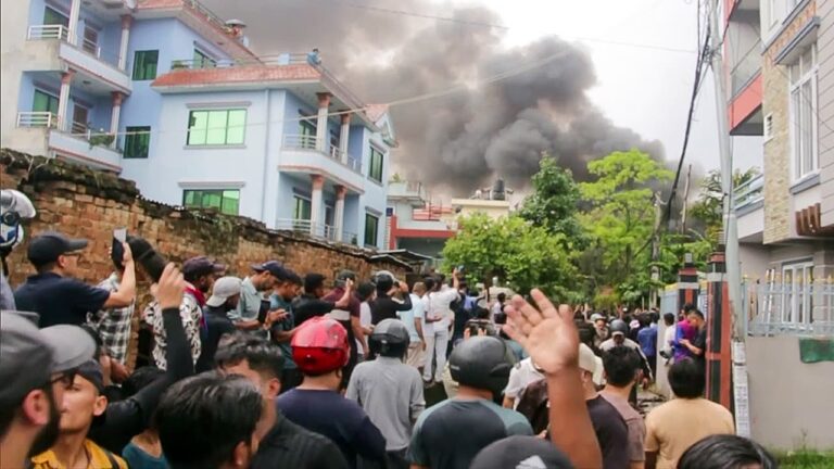 w-1280h-720format-jpgimgid-01k4qhyjnbgrc6zczx7cwe6x1kimgname-nepal-violence-pix-1757432203946.jp_.jpeg