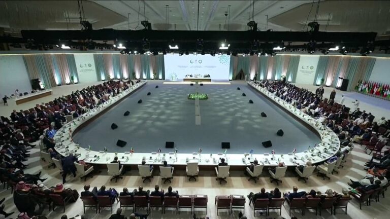 w-1280h-720format-jpgimgid-01k584gh1p20dts1vbghj2e6v5imgname-qatar-emergency-meeting-17579885373.jpeg