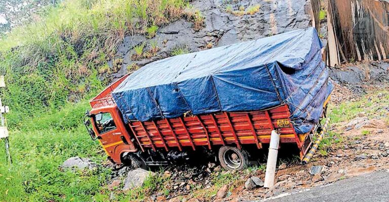 cheruthoni-accident-1.jpg