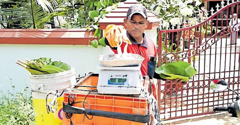 eco-friendly-fish-seller.jpg