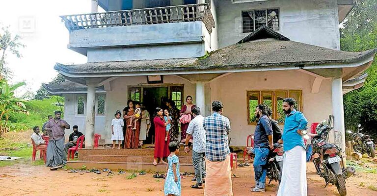 ernakulam-indrajith-family.jpg