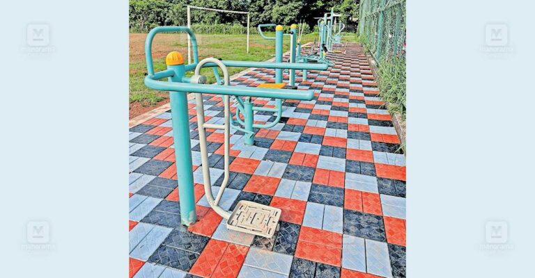 kasargod-trikaripur-fitness-equipment.jpg