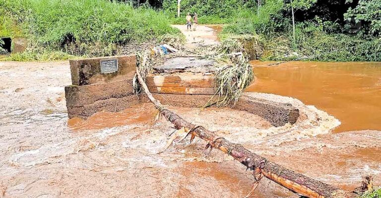 kattapana-rain-flood-7.jpg