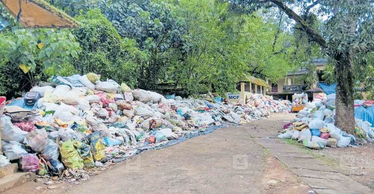 kollam-plastic.jpg