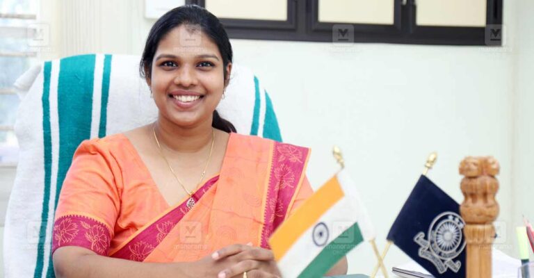 mohana-priya-collector.jpg