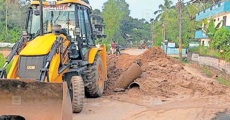 pathanamthitta-parakode-chiranikkal-road.jpg