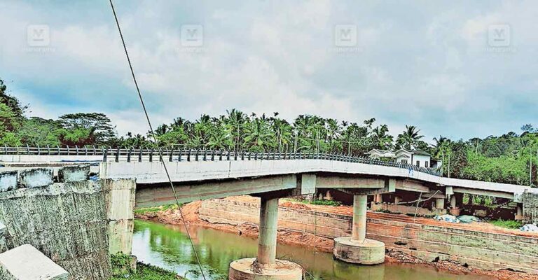 pulikkatt-kadav-bridge.jpg
