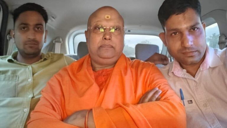 w-1280h-720format-jpgimgid-01k675zscpbvc2jr3bf7vchtgaimgname-swami-chaitanyananda-saraswati-17.jpeg