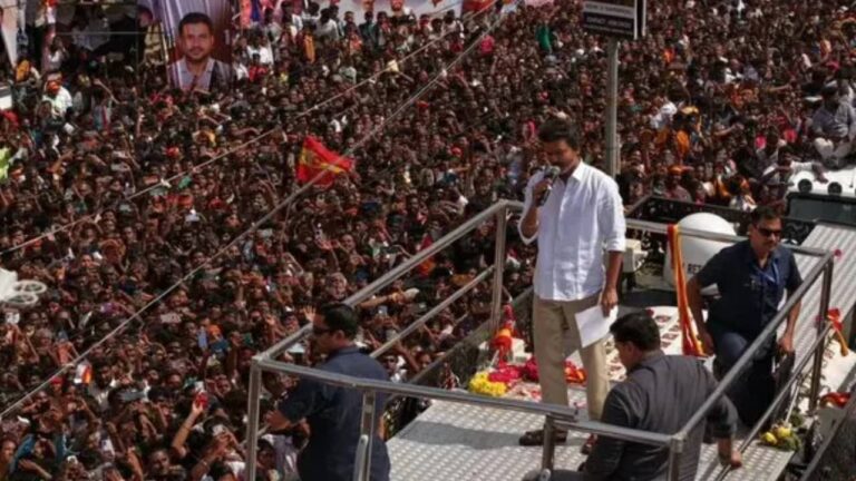 w-1280h-720format-jpgimgid-01k67vnmkgpw7je7qpab73vt4qimgname-vijay-karur-rally-stampede-17590530.jpeg