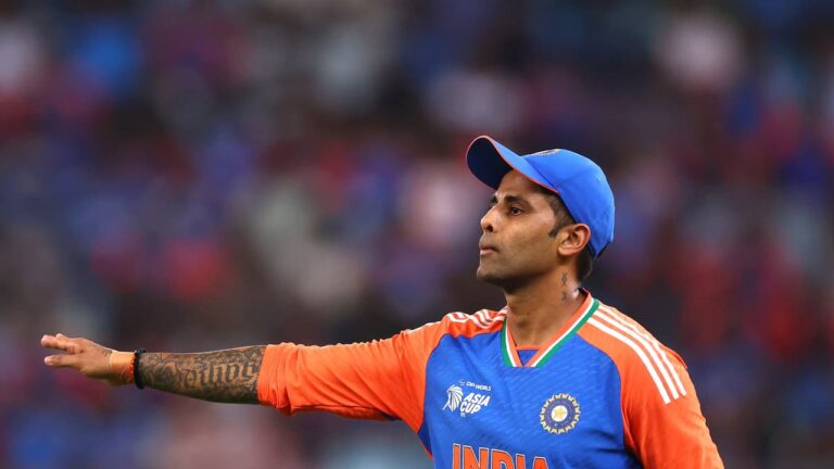 w-1280h-720format-jpgimgid-01k8n8dg6bphq7zdnhf3k5bc72imgname-suryakumar-yadav-1761650065611.jpg