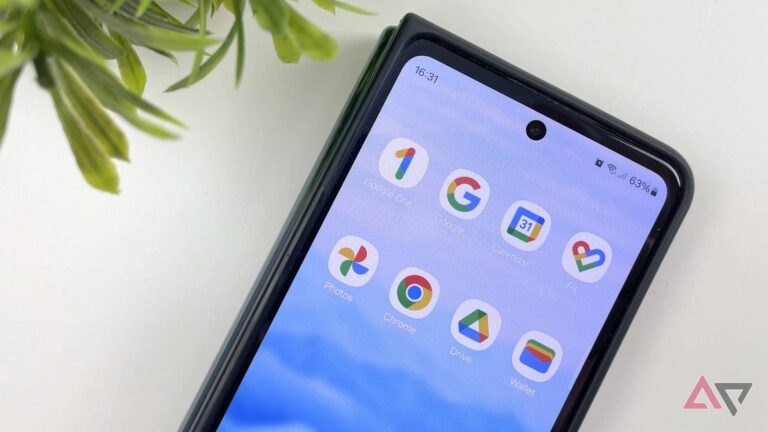 google-apps-on-homescreen.jpg