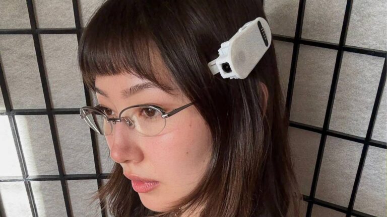 hair-clip-camera-jenny-zhang.jpg