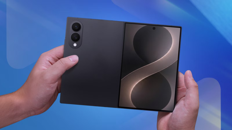 hands-holding-a-samsung-galaxy-z-fold-8-wide-on-a-blue-background.png