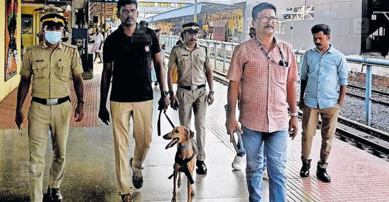 operation-toofan-dog-1.jpg