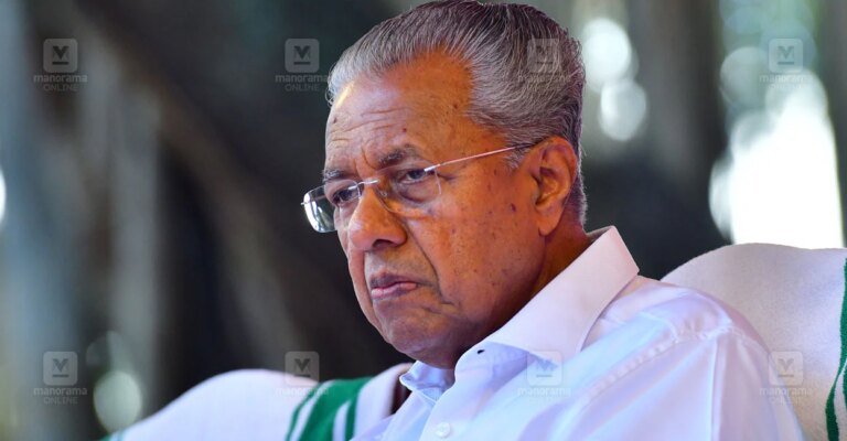 pinarayi-vijayan-angry.jpg
