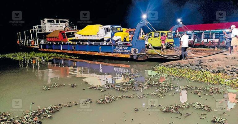 urgent-dredging-needed-for-vaikomthavanakkadavu-waterway.jpg