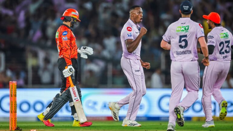w-1280h-720format-jpgimgid-01krembwb1nqqm1k8g6a5j9rvhimgname-gujarat-titans-vs-sunrisers-hyderab.jpeg