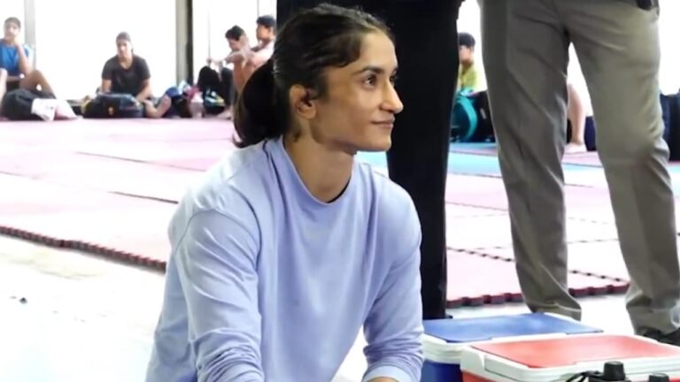 w-1280h-720format-jpgimgid-01ksvfps6z8g6dbw85arnsrpnyimgname-vinesh-phogat-1780112647391.jpg
