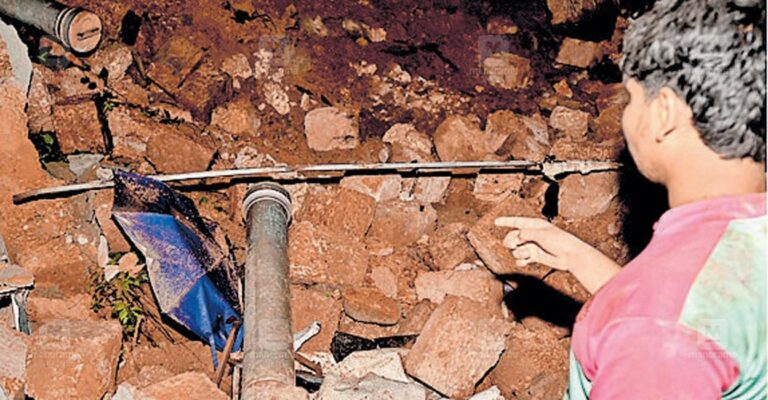adoor-landslide-tragedy-2.jpg