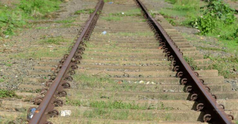 local-news-railway-track.jpg