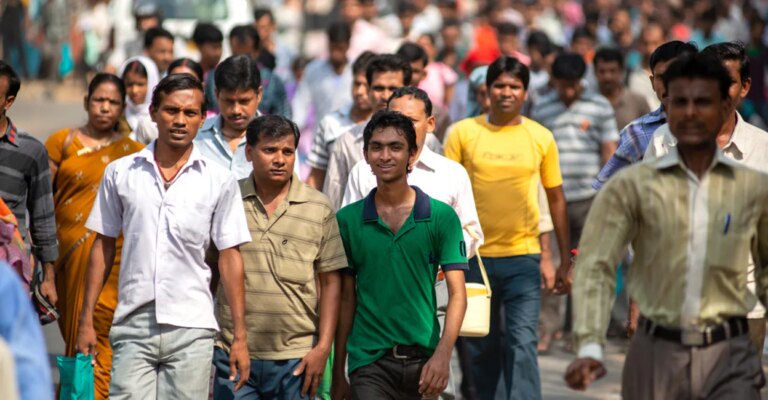 migrant-workers-kerala-main.jpg