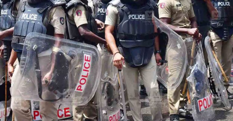 new-police-toofan.jpg