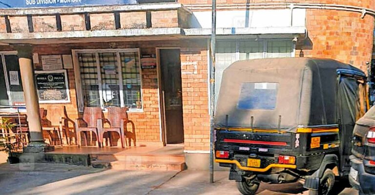 police-station-auto-fire.jpg