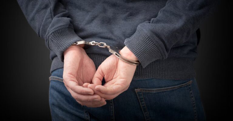 reckless-driving-leads-to-arrest-in-oman-1.jpg