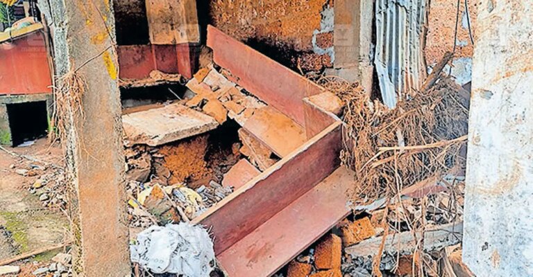 vilangad-landslide-1.jpg