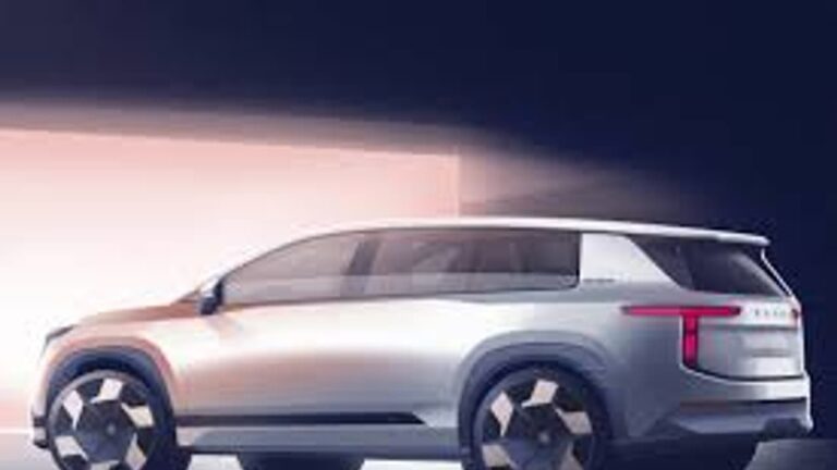 w-1280h-720format-jpgimgid-01ktbmtee9wx4h4vq05h7tzq75imgname-skoda-peaq-electric-suv-17806548812.jpeg